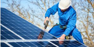 Installation Maintenance Panneaux Solaires Photovoltaïques à Ecuelin